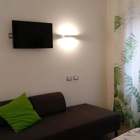 Travel House Konukevi 4*