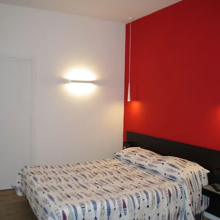 Penzion Travel House La Spezia