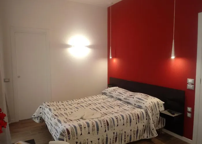 Affittacamere Travel House 4*