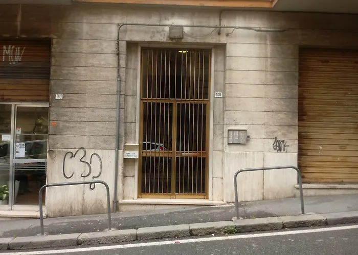 Travel House 4*