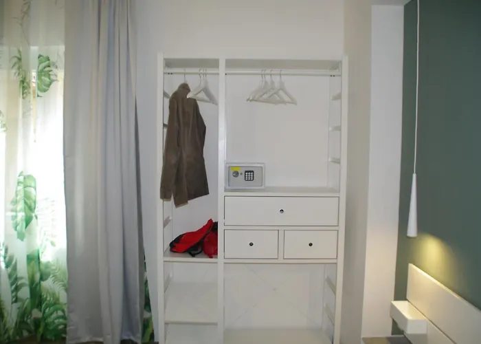 Travel House 4*