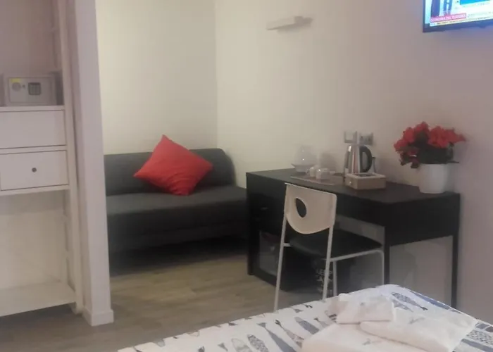 Travel House